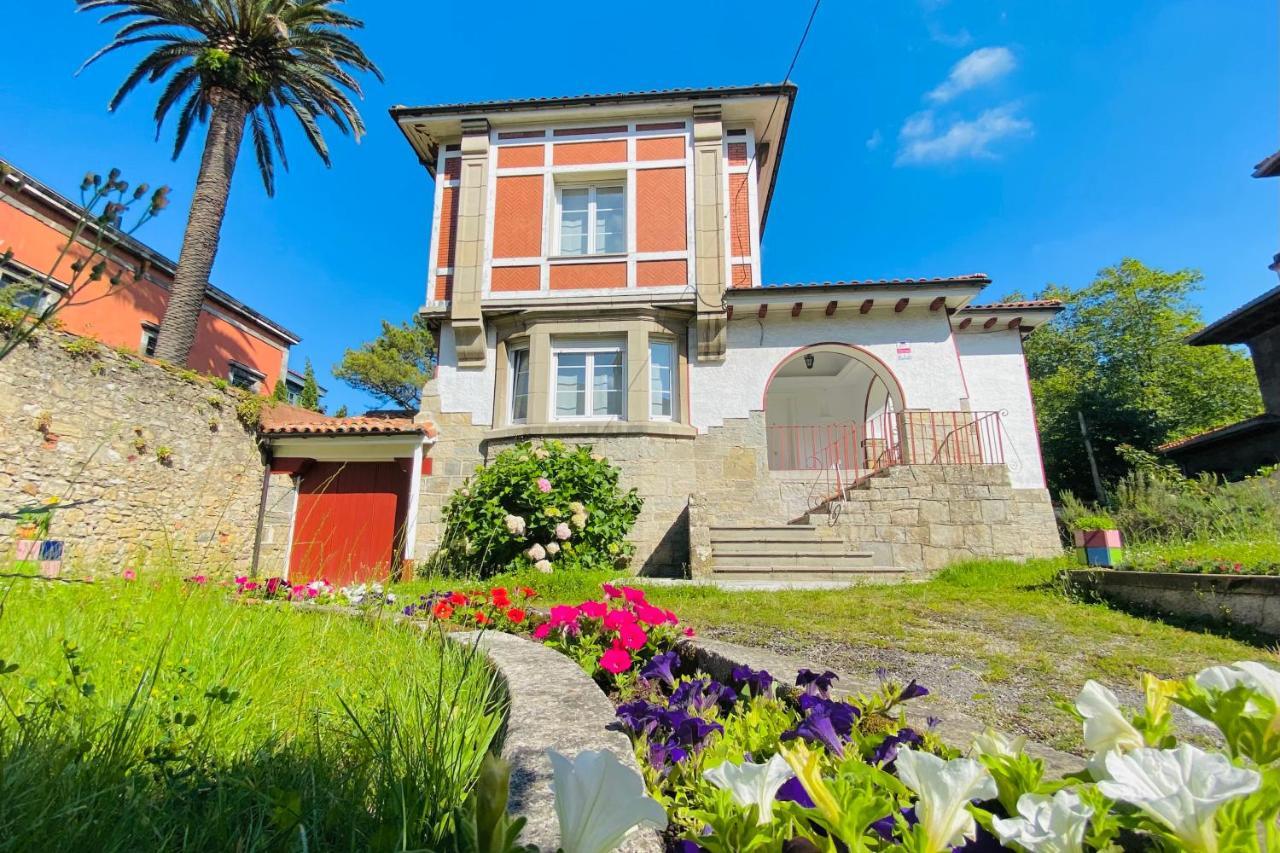 Casa Vacacional Galiana Villa Aviles Bagian luar foto